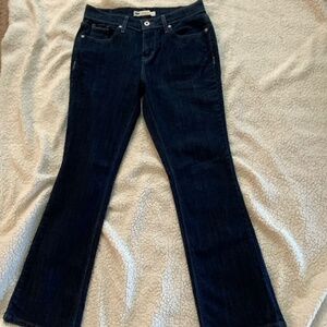 Levi’s Bootcut Jeans Style 515
